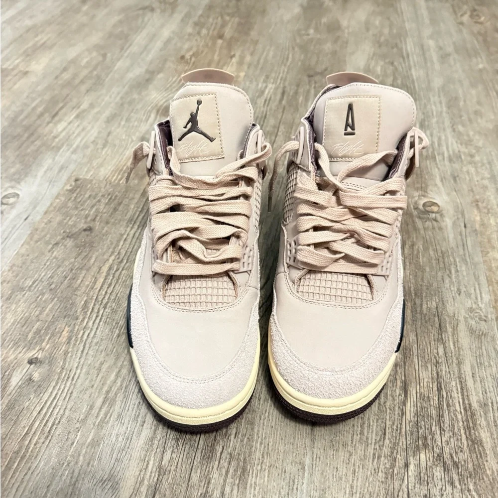Jordan 4 Retro - Picture 4 of 4